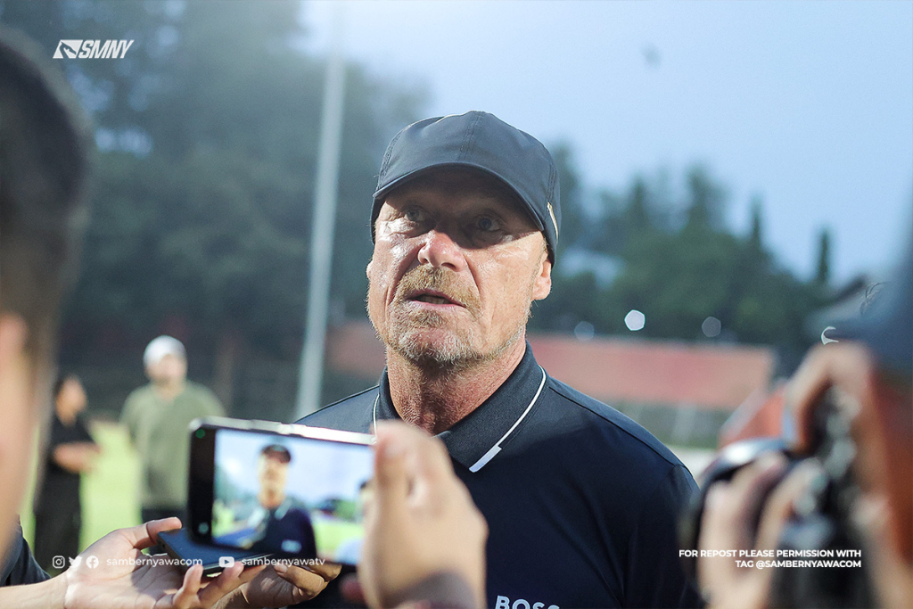 Kalah dari Bali United, Peter de Roo Berharap Pemain Persis Kembali Membumi