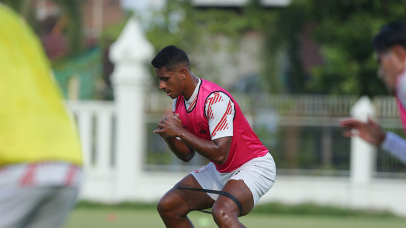 Cleylton PERSIS Solo latihan jelang laga vs Malut United di Stadion Manahan 20 Oktober 2025