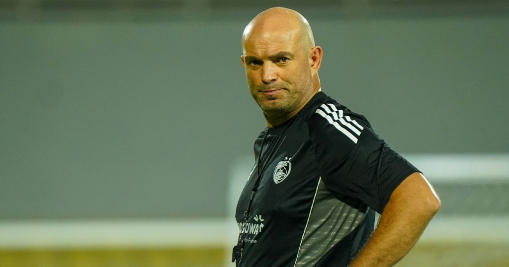 5 Pelatih Berpengalaman yang Dinilai Layak Jadi Nakhoda Persis Solo: Bernardo Tavares In?