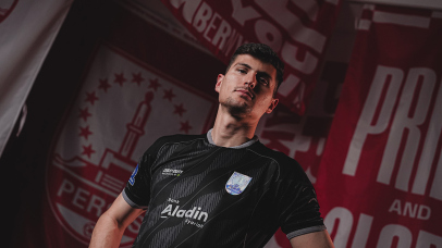 Perkuat Lini Pertahanan, Persis Resmi Datangkan Bek Kroasia Luka Dumancic