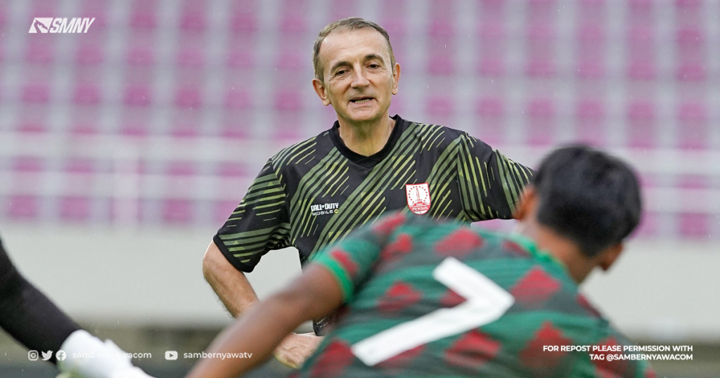 Milomir Seslija Ungkap Progres Positif Persis Solo Jelang Hadapi Borneo FC