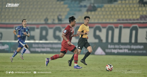 Febri Hariyadi Kembali Dihantam Cedera Lama, Terpaksa Naik Meja Operasi dan Absen hingga Akhir Musim