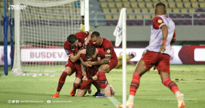 Sukses Gebuk Semen Padang, Milomir Seslija Minta Persis Solo Tak Terlena